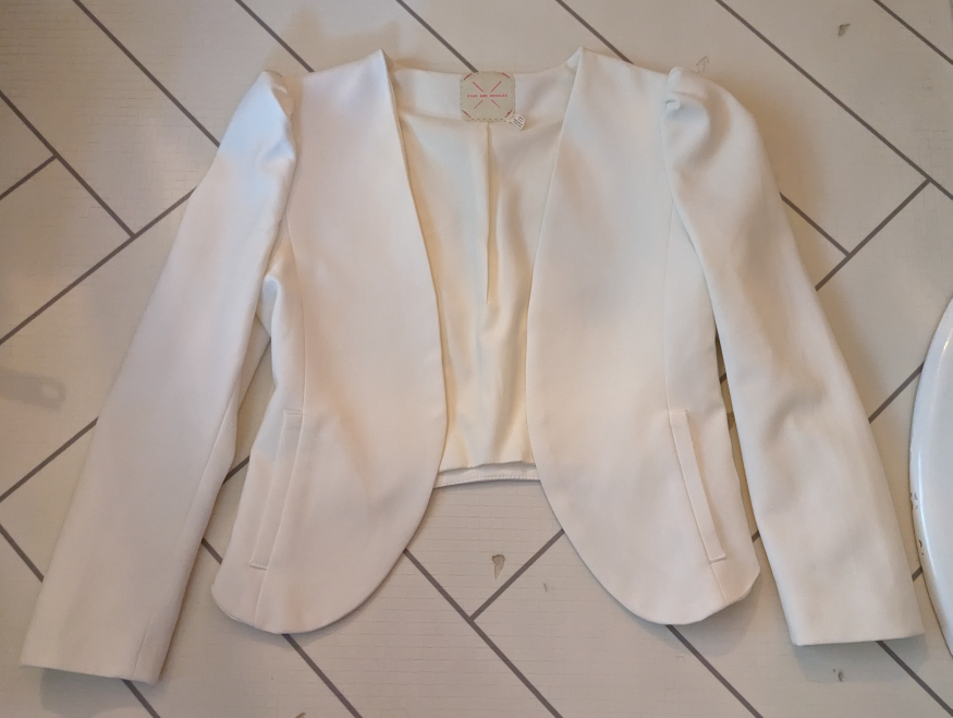 Urban outfitters Pins and Needles puff sleeves jacket XS image indicator(4)