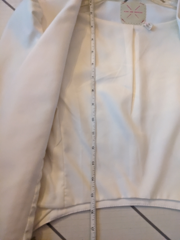 Urban outfitters Pins and Needles puff sleeves jacket XS image indicator(6)