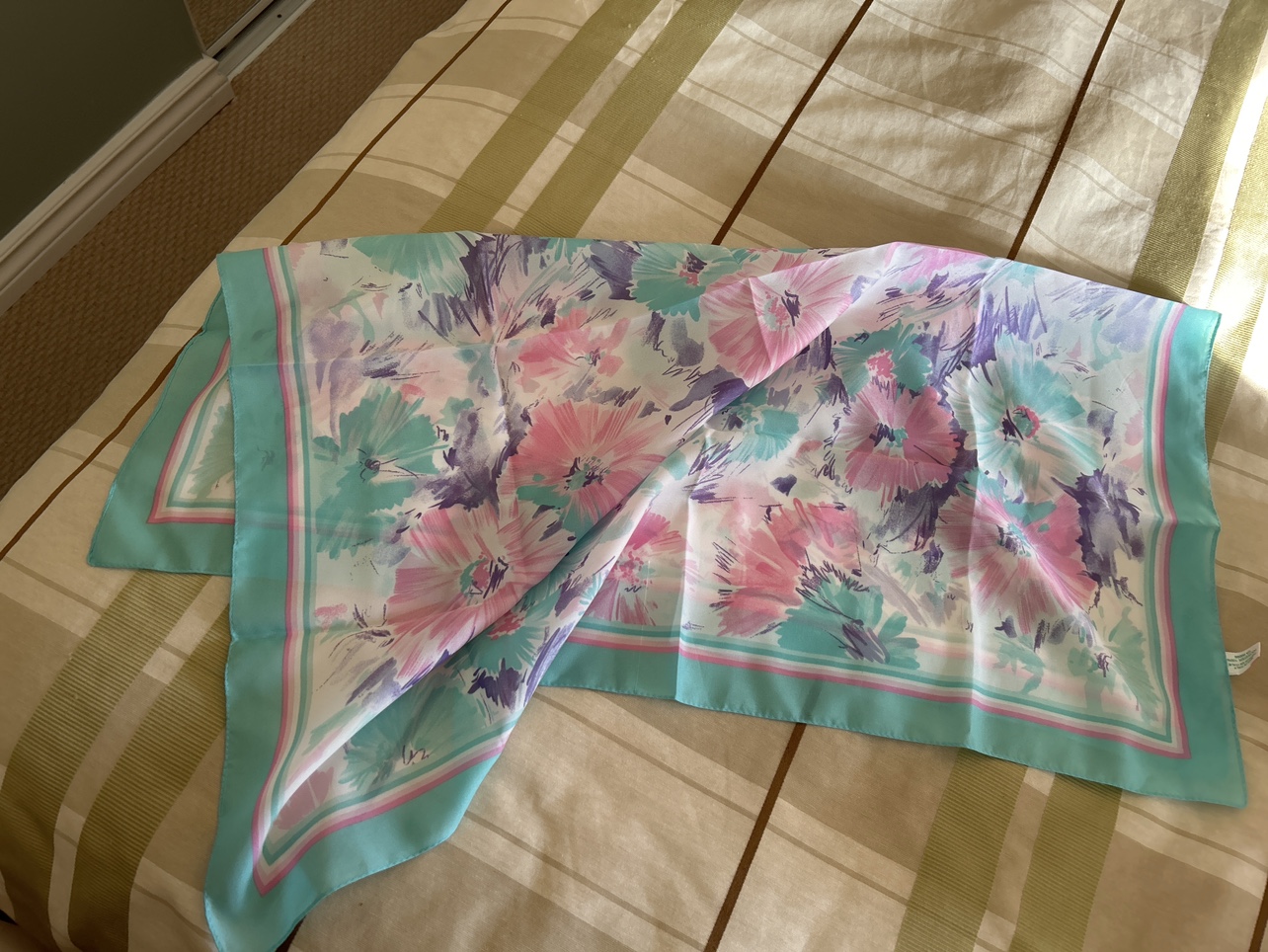 Made in Italy women’s scarves
