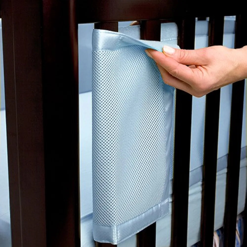 Crib with wheel + matress + matrees cover +... image indicator(4)