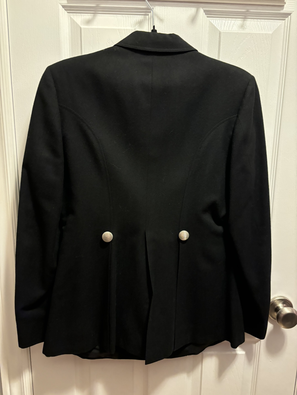 Equestrian show jacket image indicator(9)