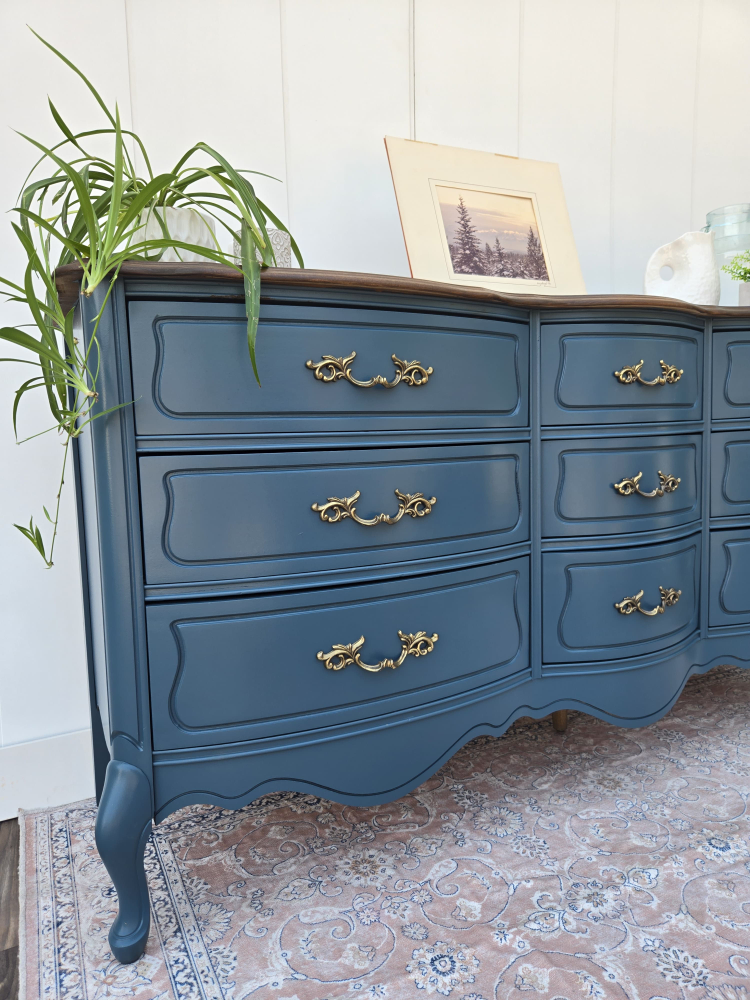 Refinished French Provincial Dresser - photo 2