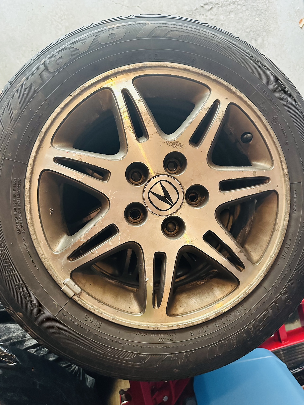 4 All Season Tires 🛞 Toyo Versado Noir 205/60R16 92H for Acura.