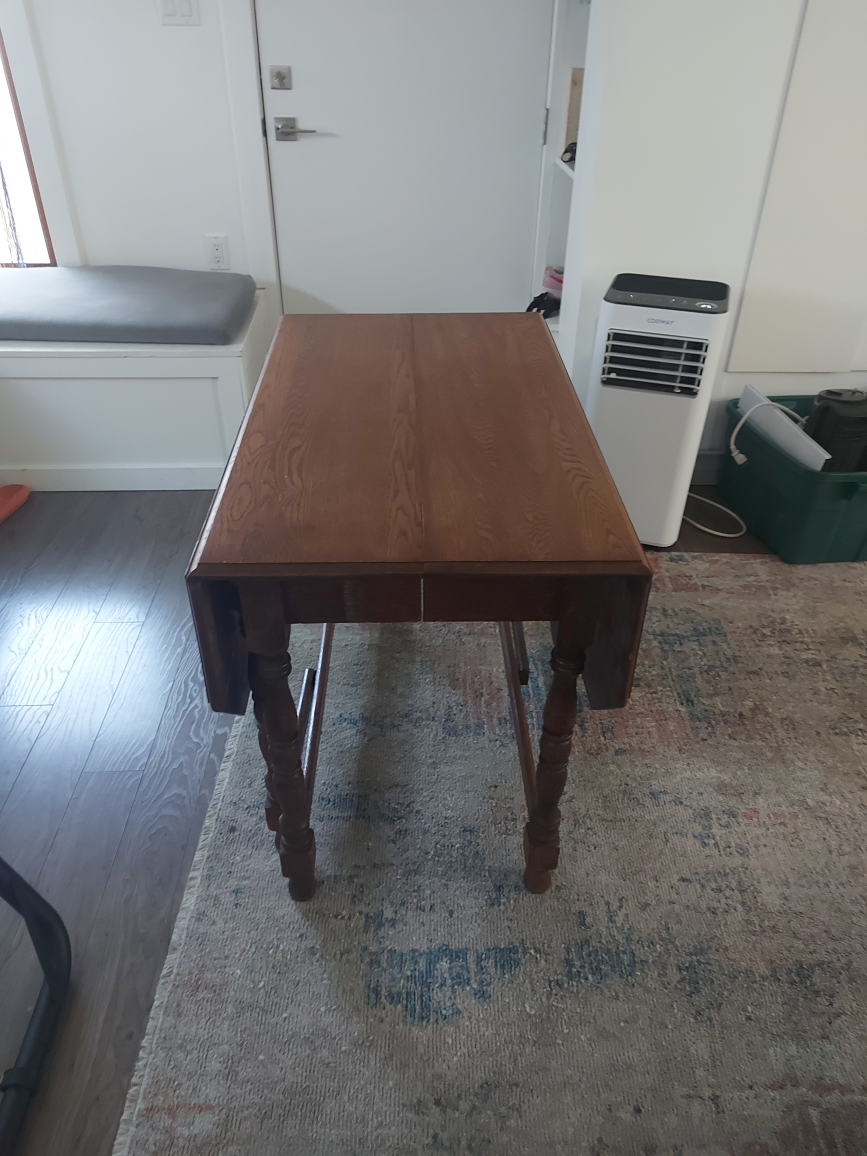 Antique Wooden Kitchen Table image indicator(5)