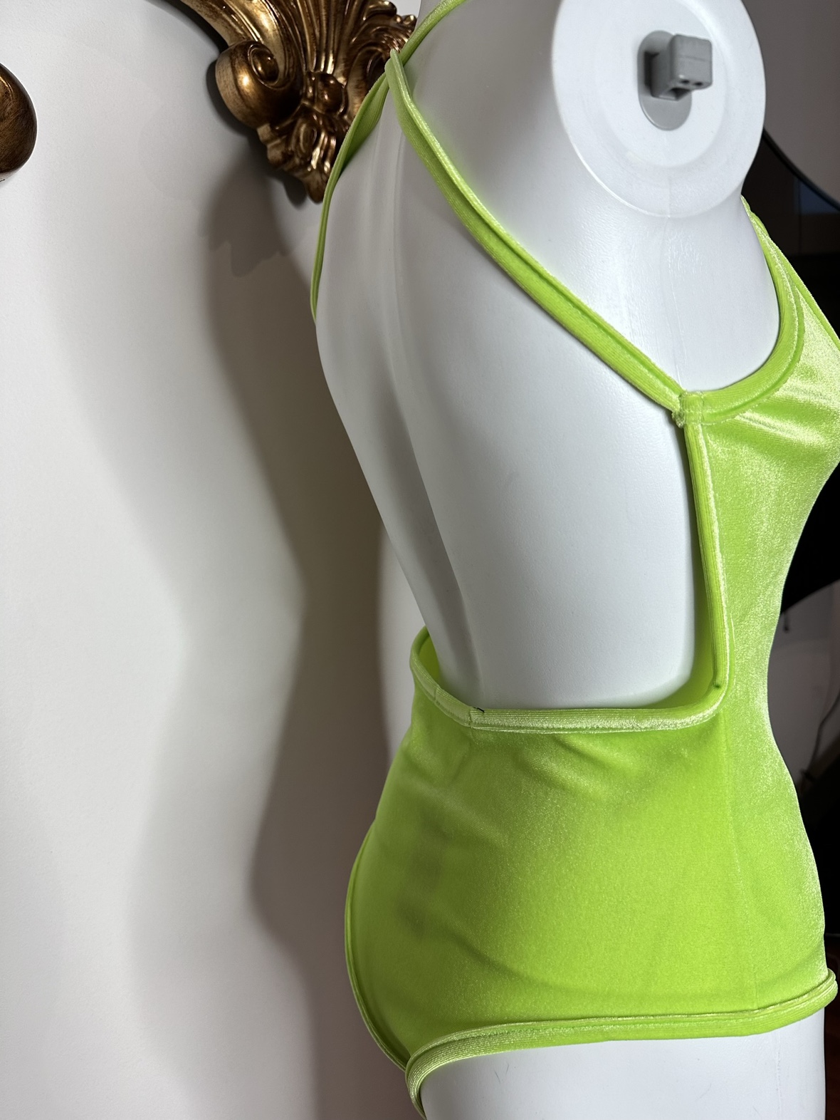 Neon velvet bodysuit - photo 2