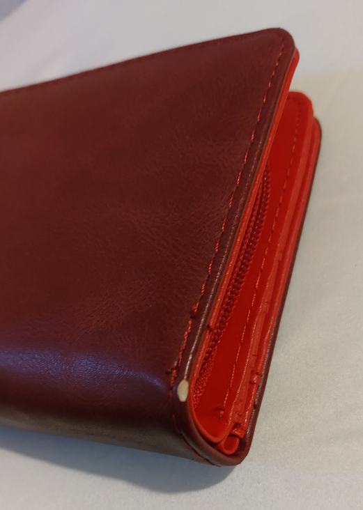 Red  Wallet image indicator(4)