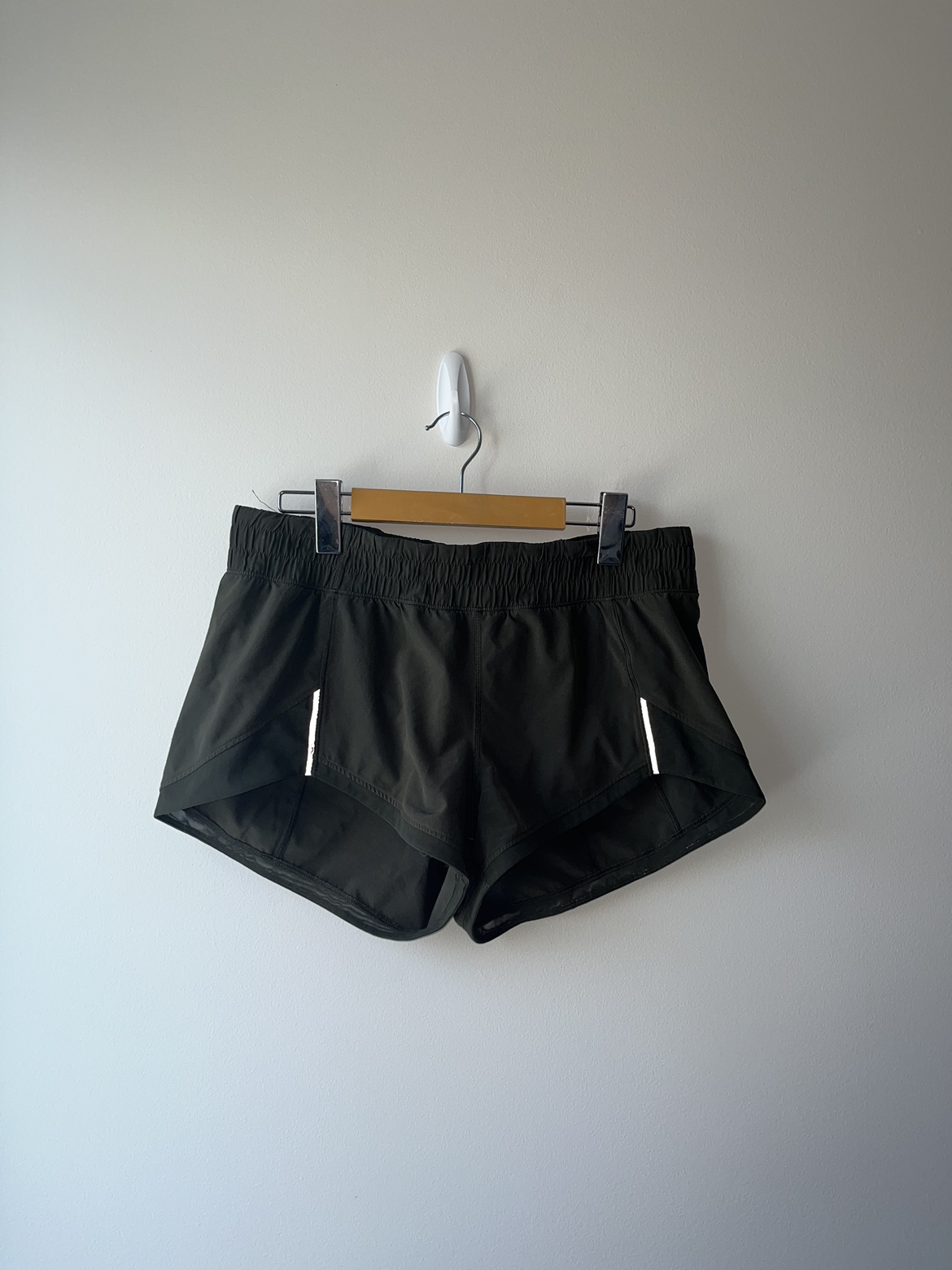 Lululemon green super short low rise, lined shorts