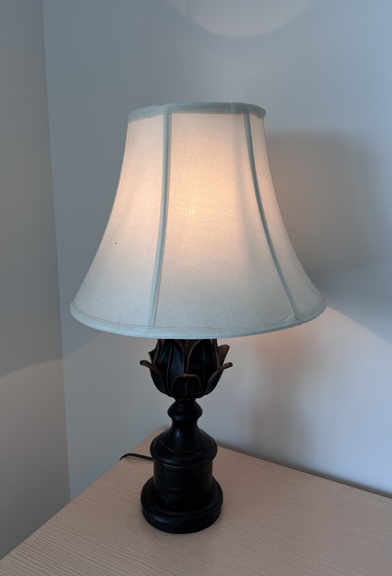 Armchair and lamp set - photo 2