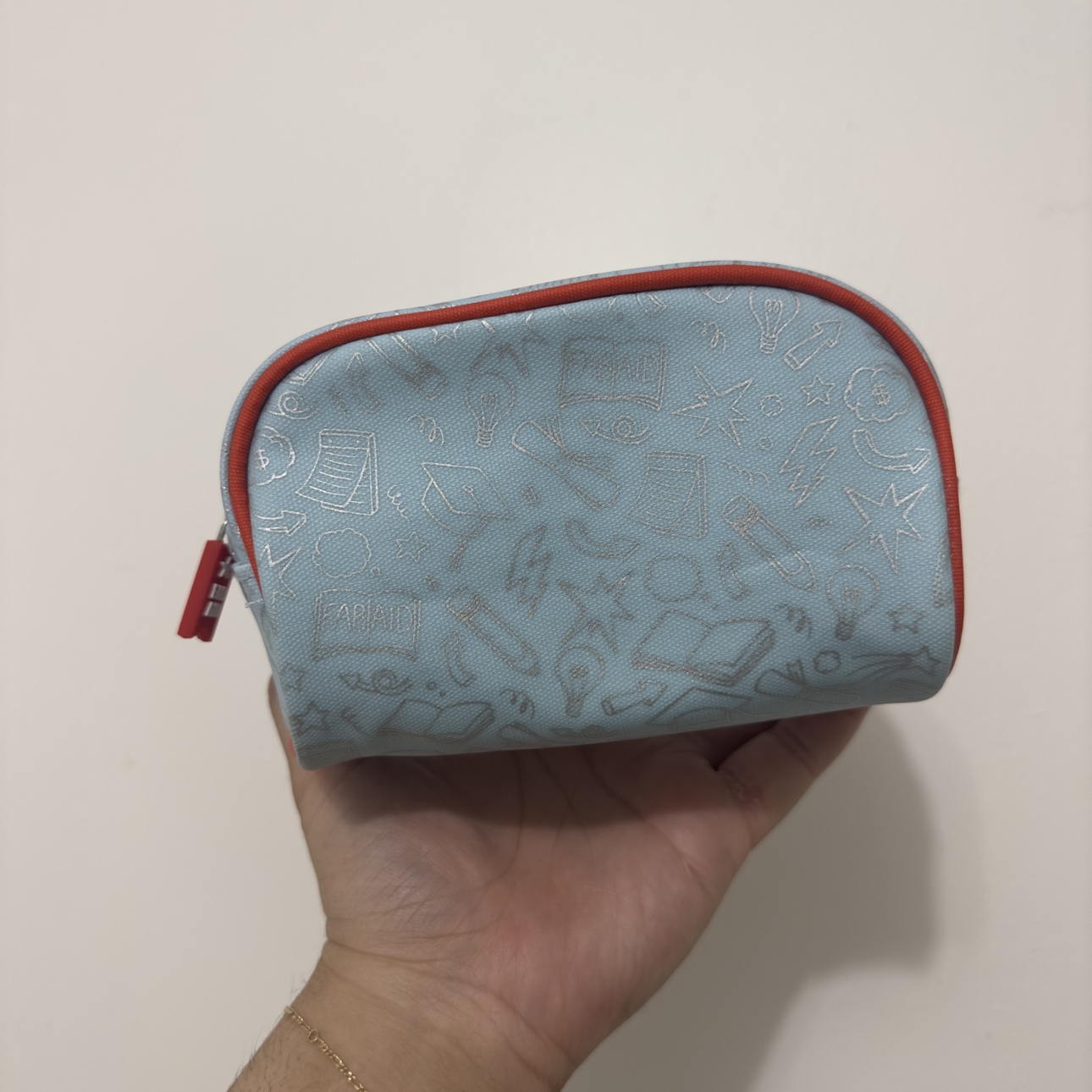 First Aid Beauty Cosmetic Bag image indicator(2)