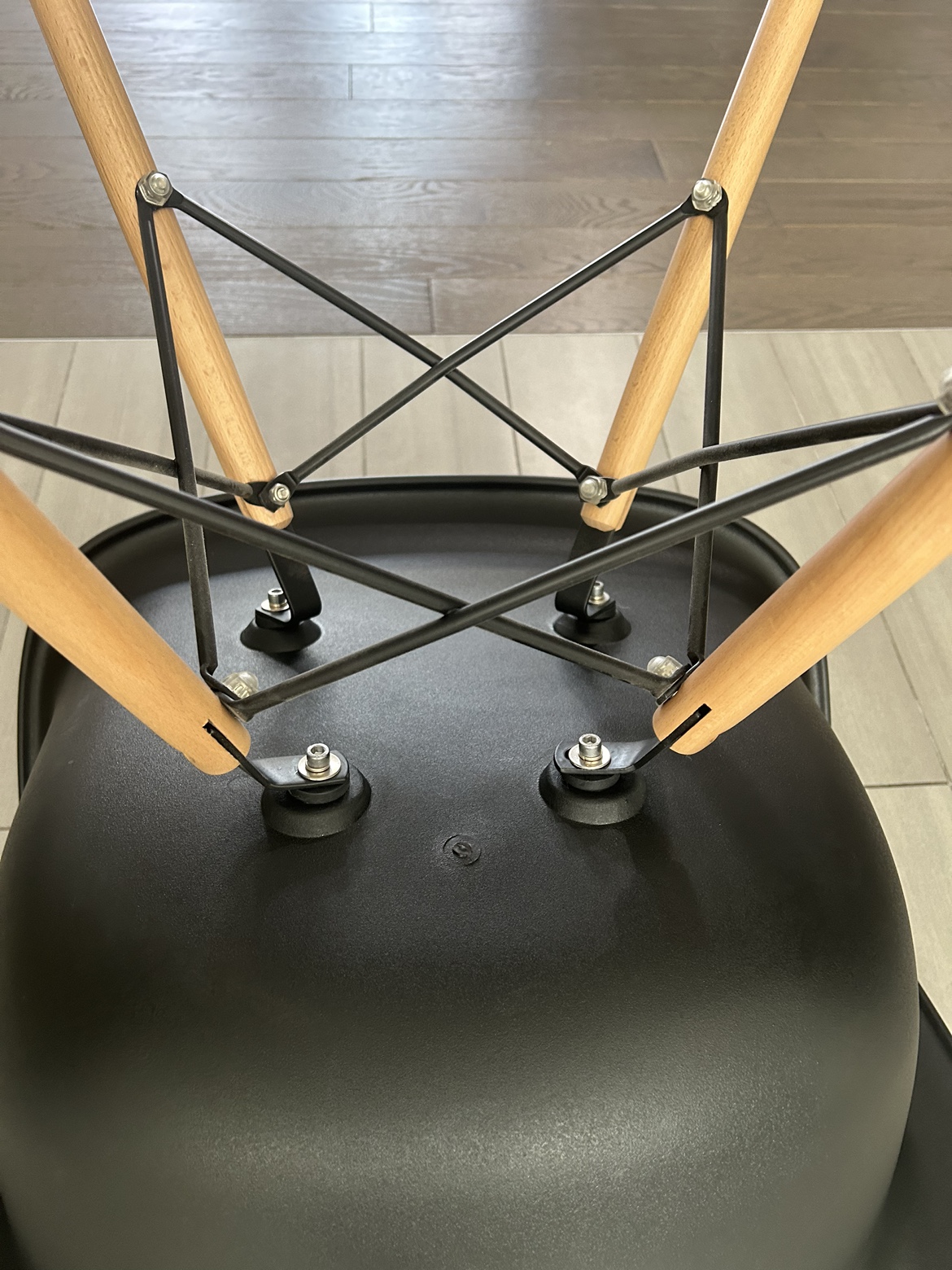 Modern Kitchen Table & Chairs - photo 5