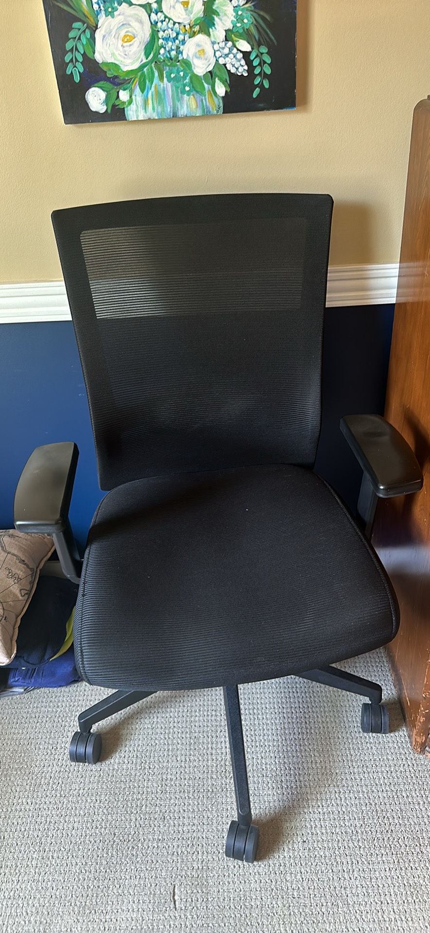 Black office chair - photo 2