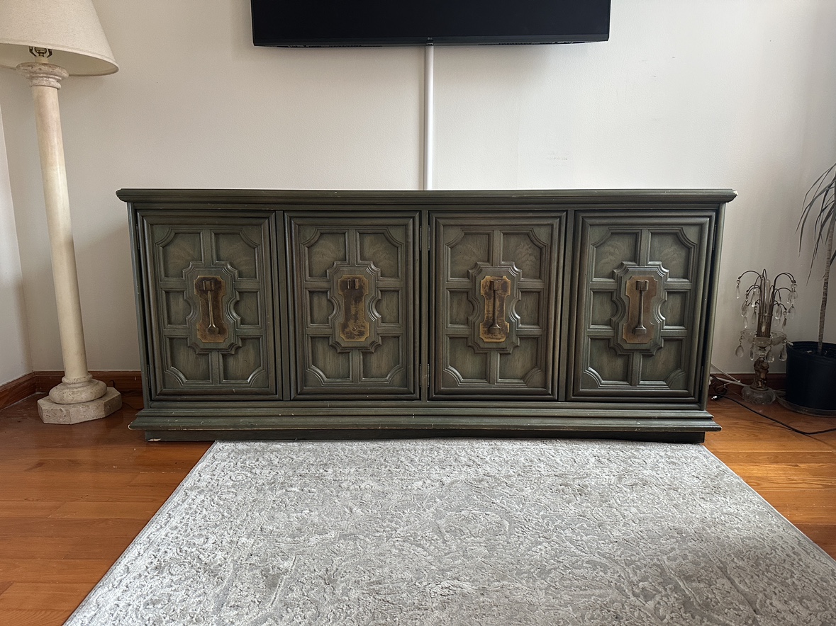 MCM Stanley Dresser