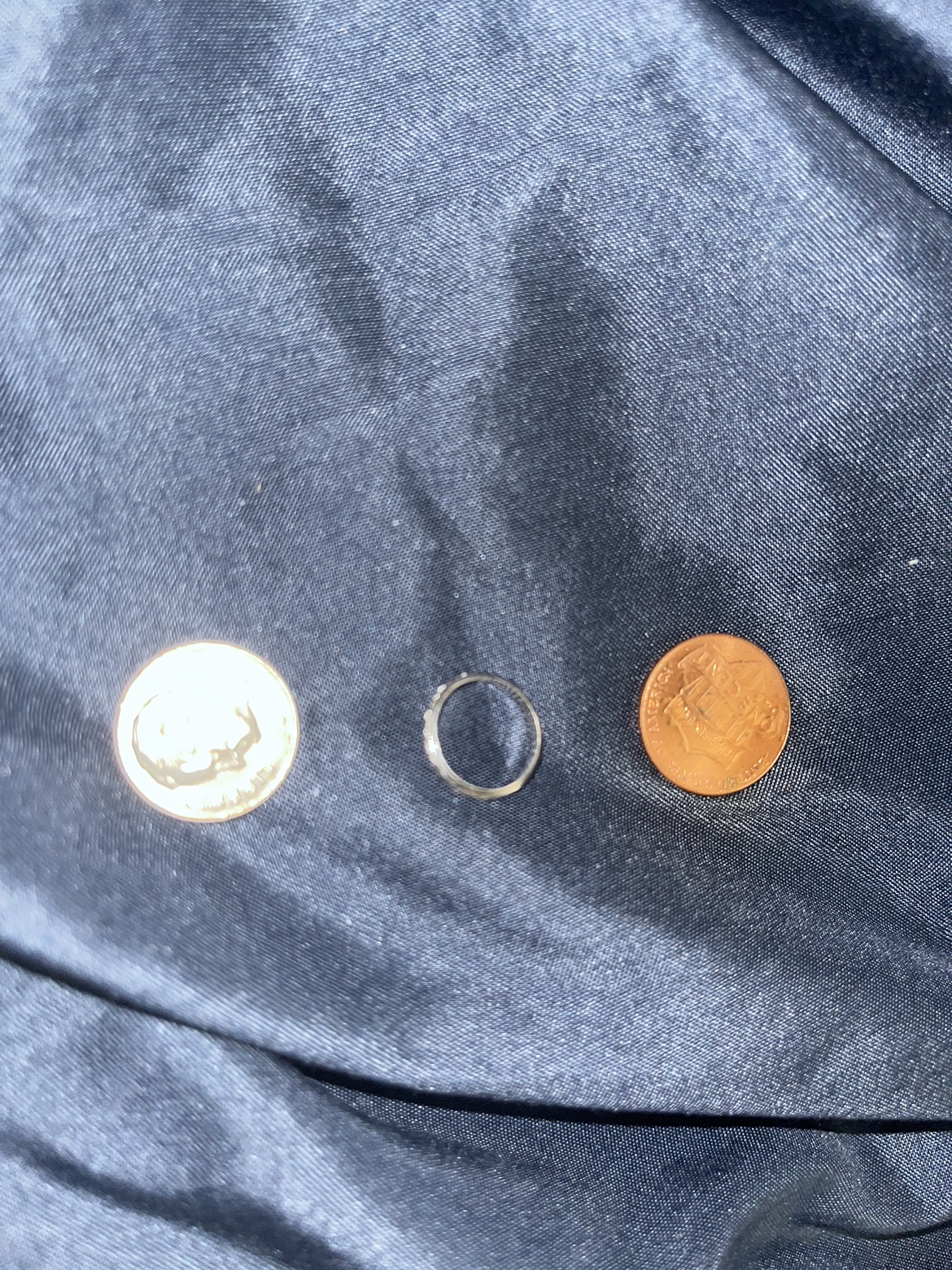 BN 14kt WHITE GOLD BABY RING image indicator(5)