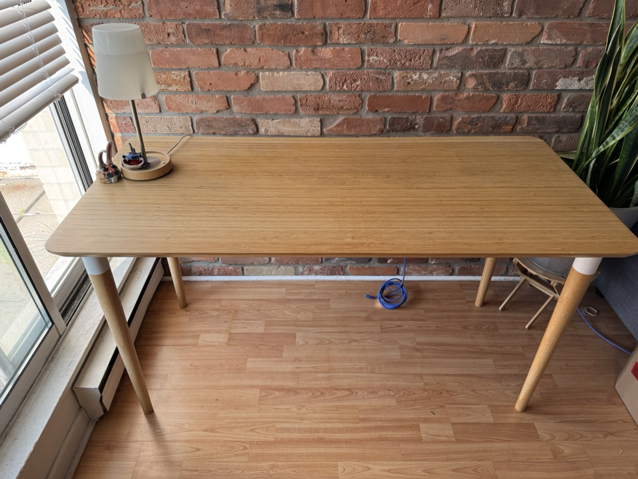 IKEA table. Excellent condition. thumbnail