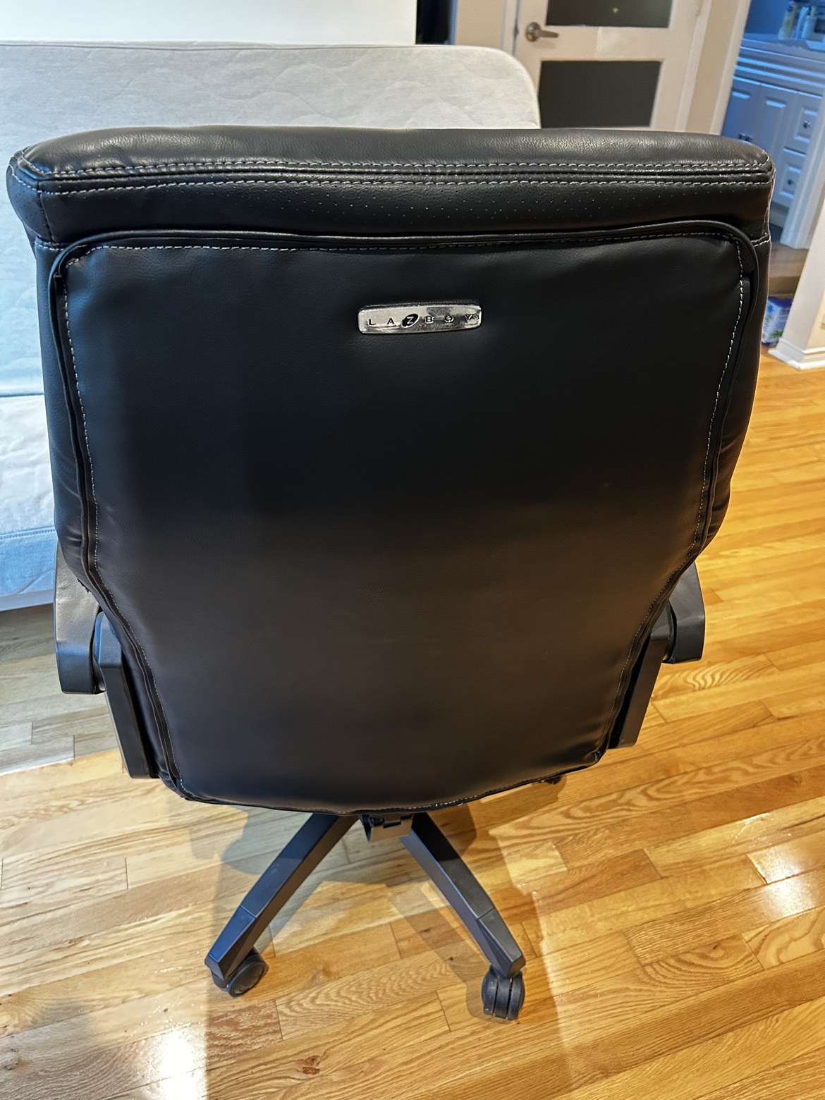 Lazboy Office Chair - photo 2