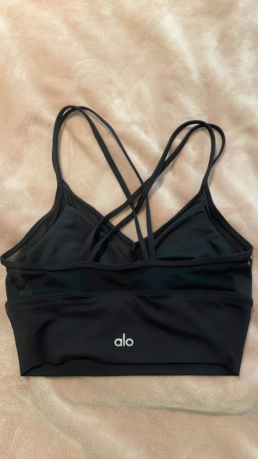 Alo sports bra - photo 2