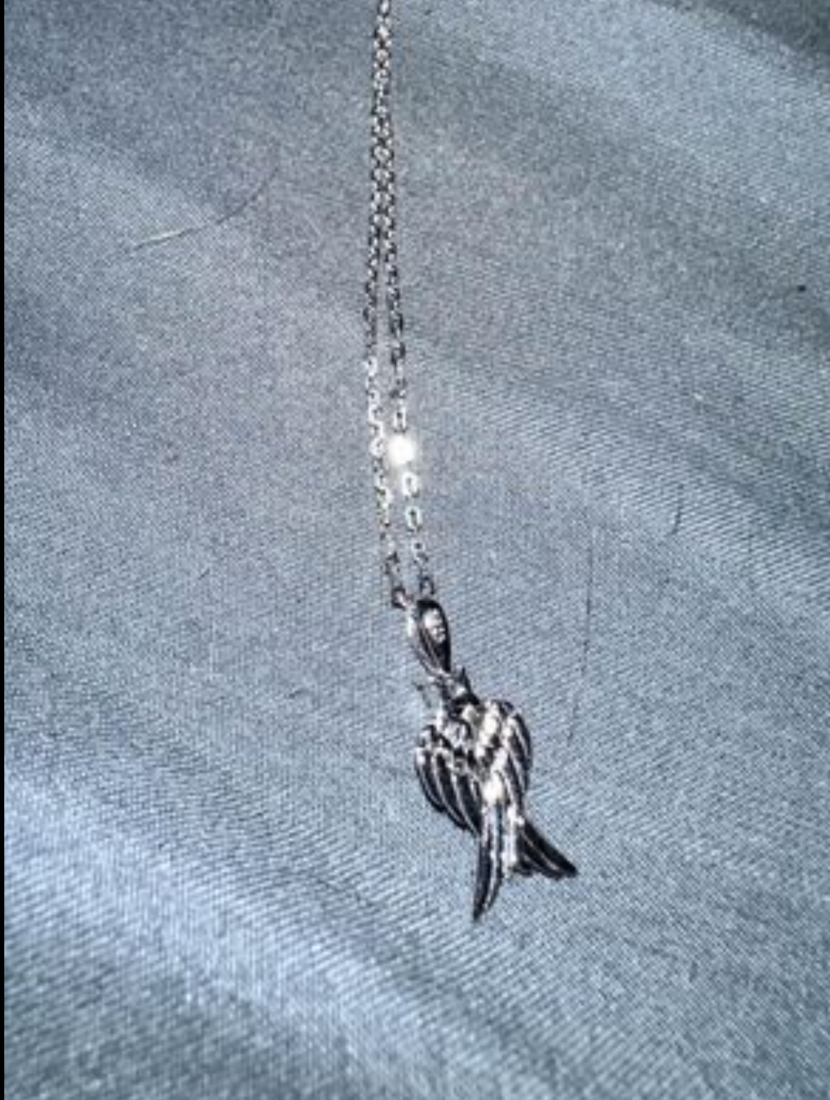 3 charmed aroma necklaces new with tags