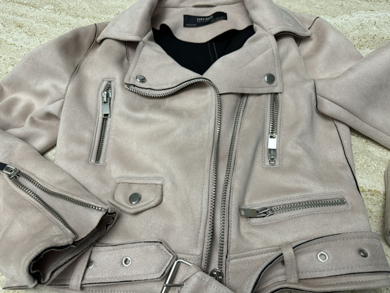 Jacket thumbnail