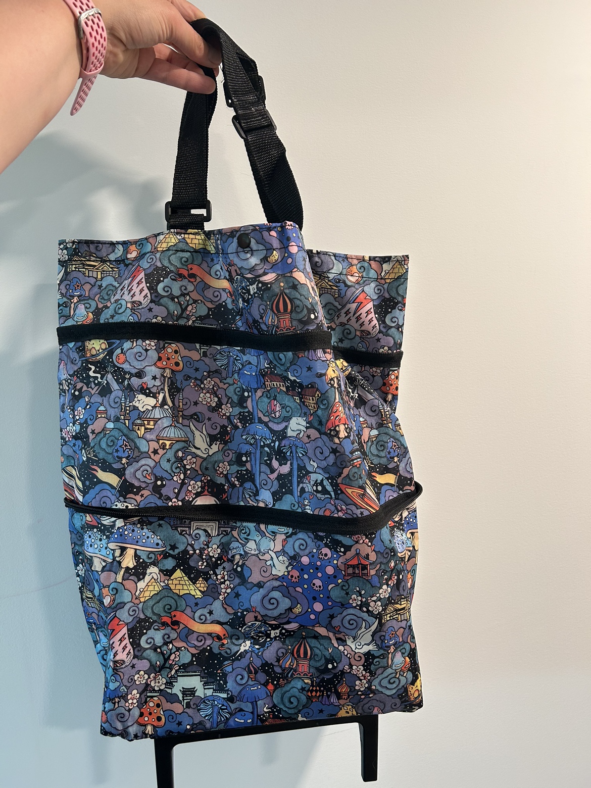 Small expandable shopping trolley bag image indicator(3)