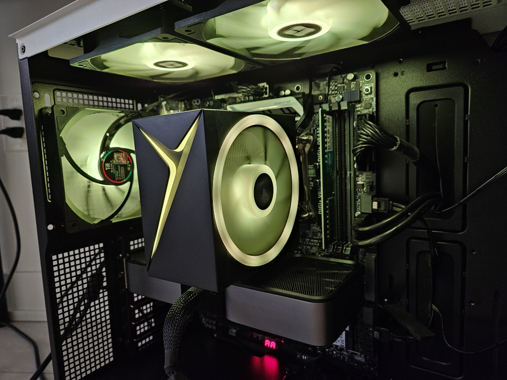 Gaming PC (Free Win10 + Office 16) image indicator(2)