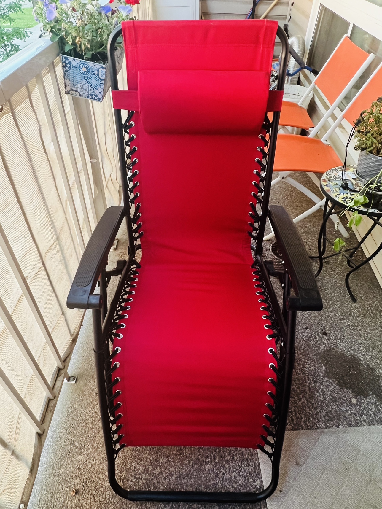 Zero Gravity Patio Lounge Chair with Removable Pillow - photo 2