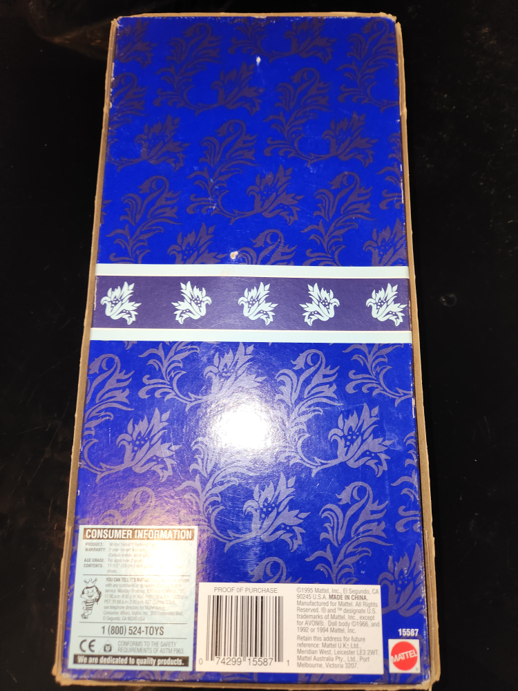 1995 Avon Winter Velvet First Series African American Barbie image indicator(2)