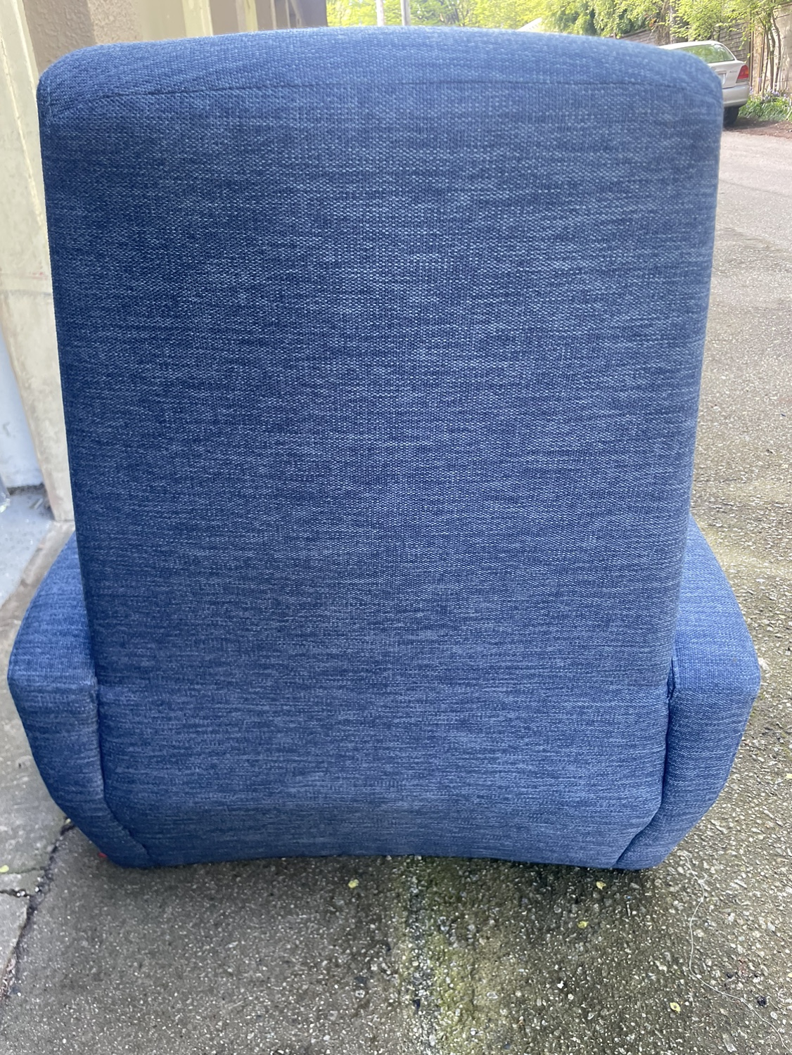 Eq3 chair - photo 3