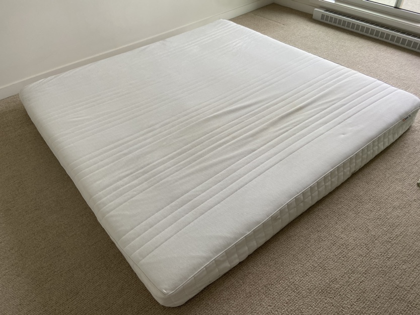 King size mattress - photo 2