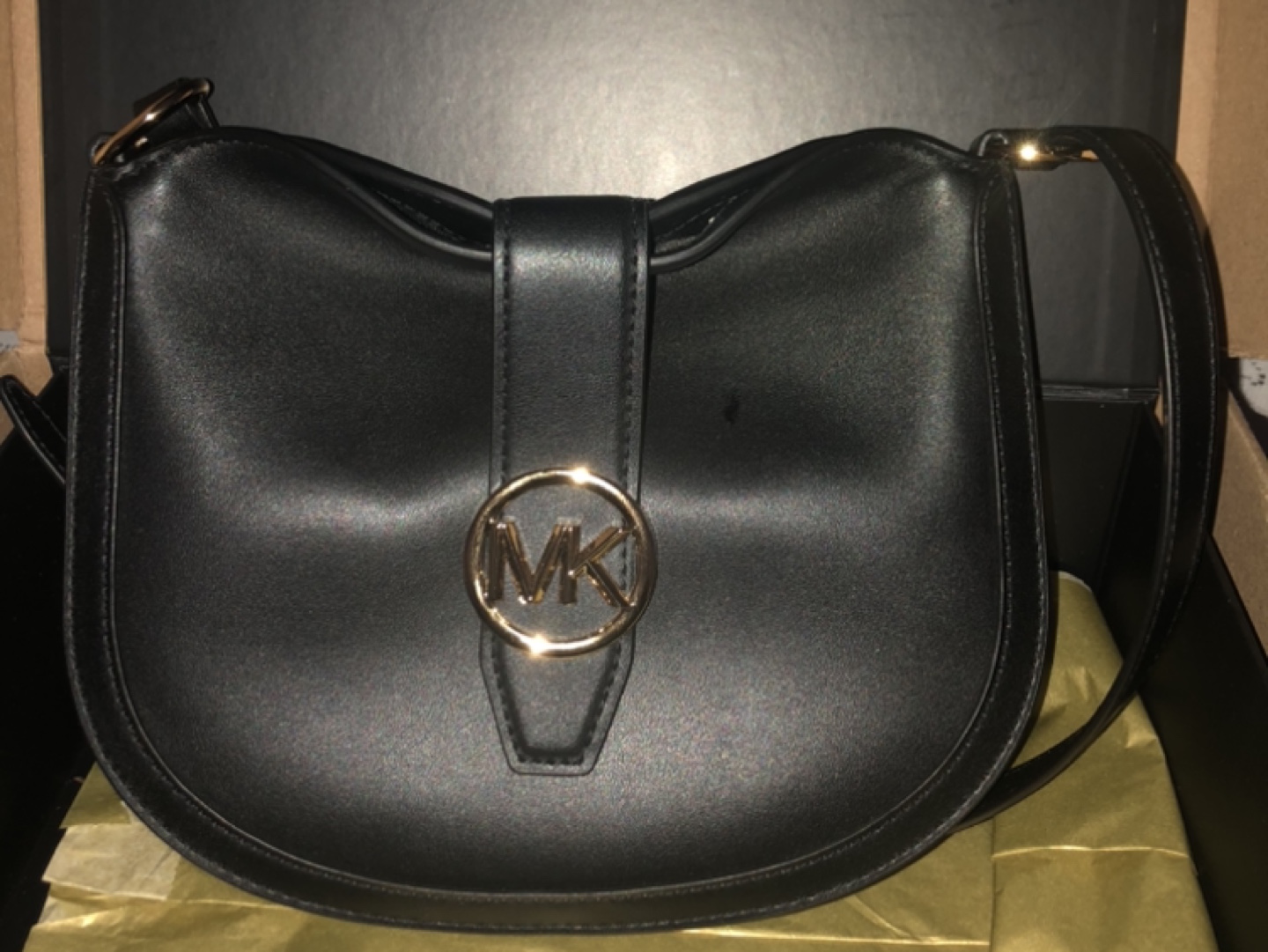 Michael kors bag image indicator(2)