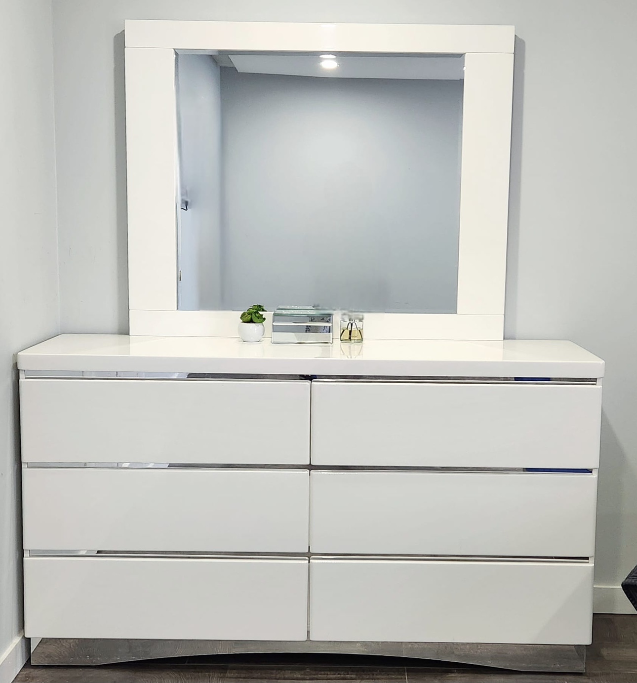 Matching dresser and side table