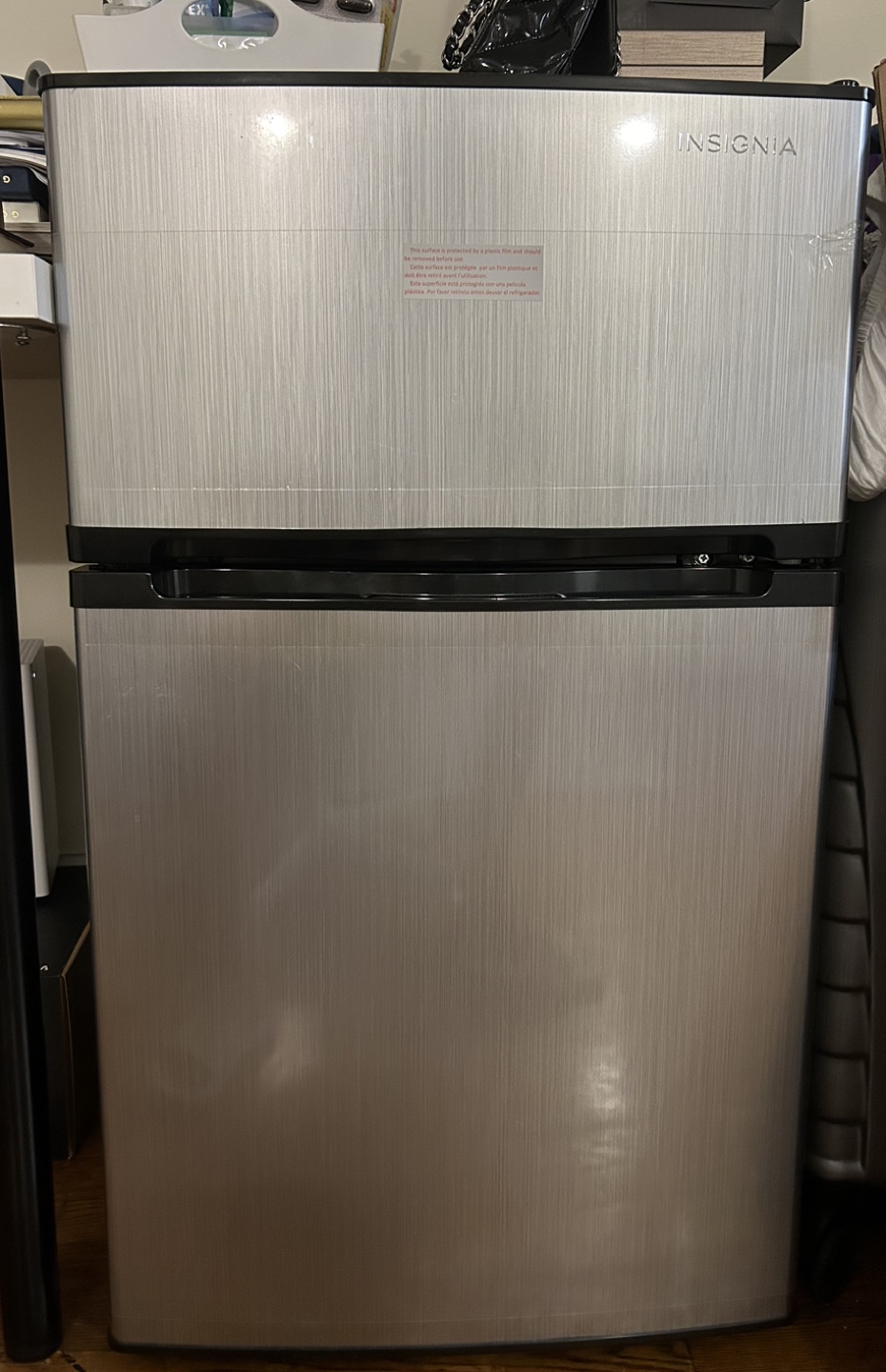 Insignia mini fridge with freezer thumbnail