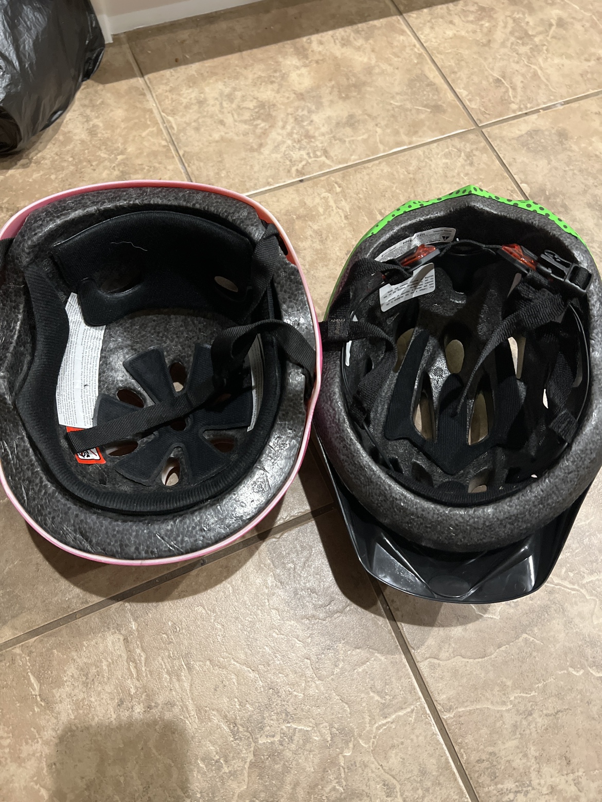 Bike Helmet Scooter Helmet 🪖(Free) - photo 4