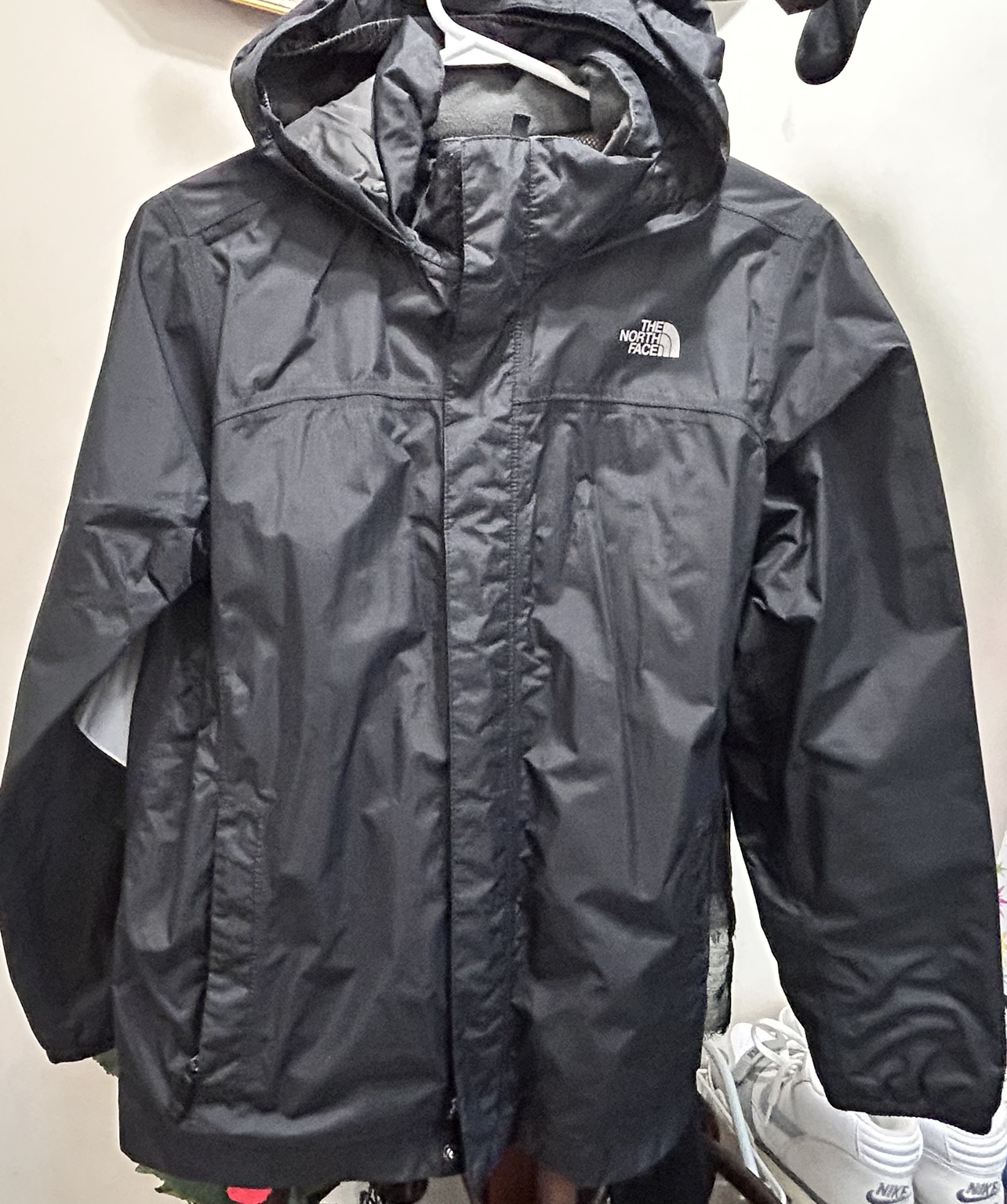 NORTHFACE WINDBREAKER thumbnail