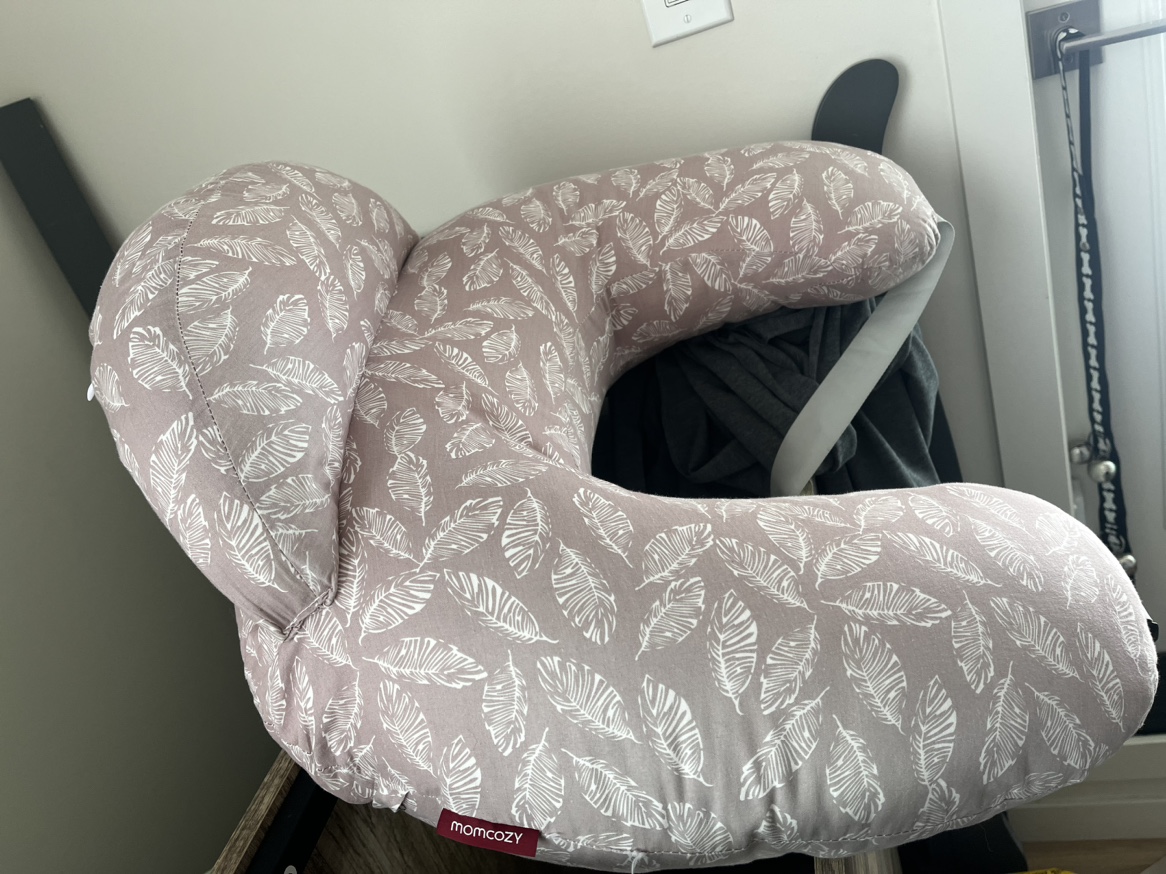 Mom cozy breast feeding pillow