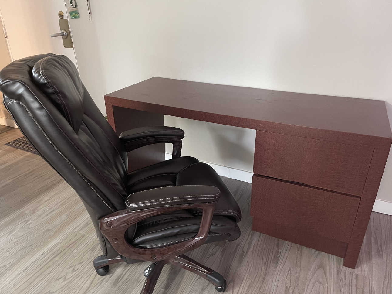 Computer tables - photo 3