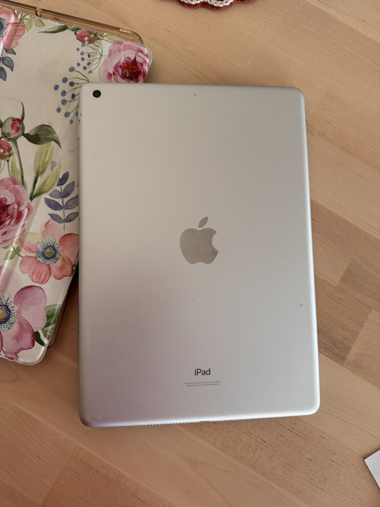 iPad 9th generation - photo 2