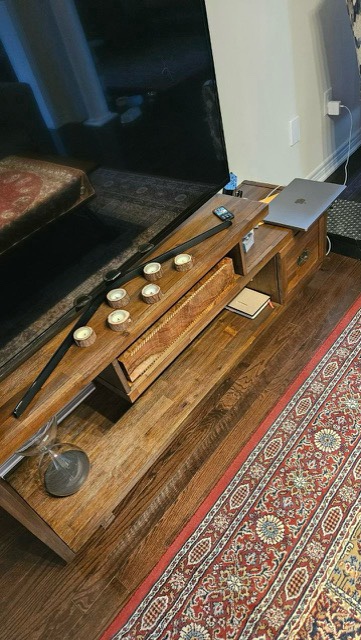 Tv stand - photo 2