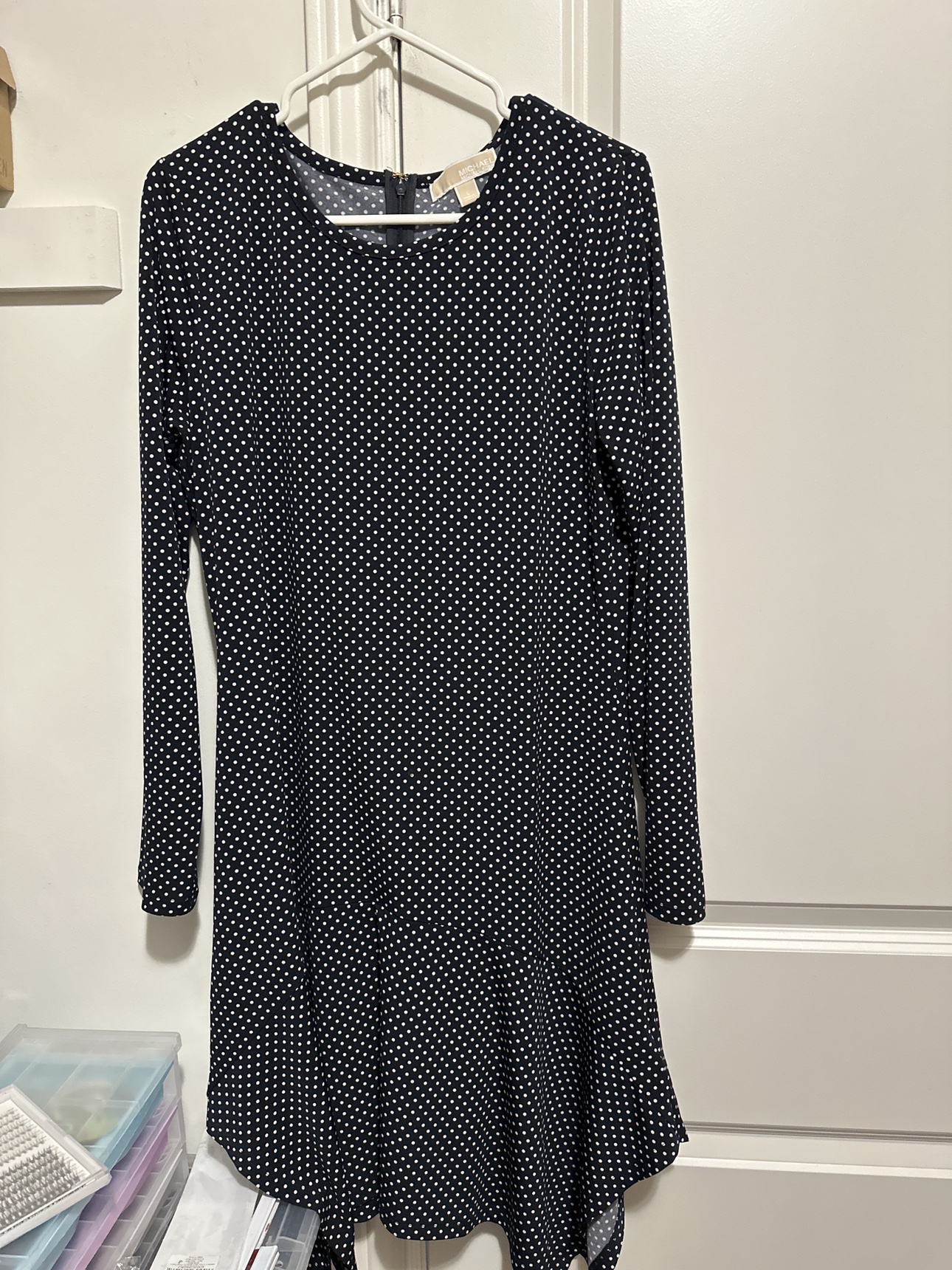 Beautiful dark blue polka dot dress(Michael kors) image indicator(3)