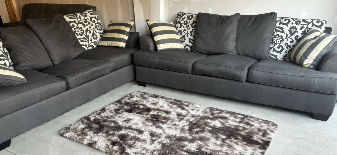 2 pieces couch