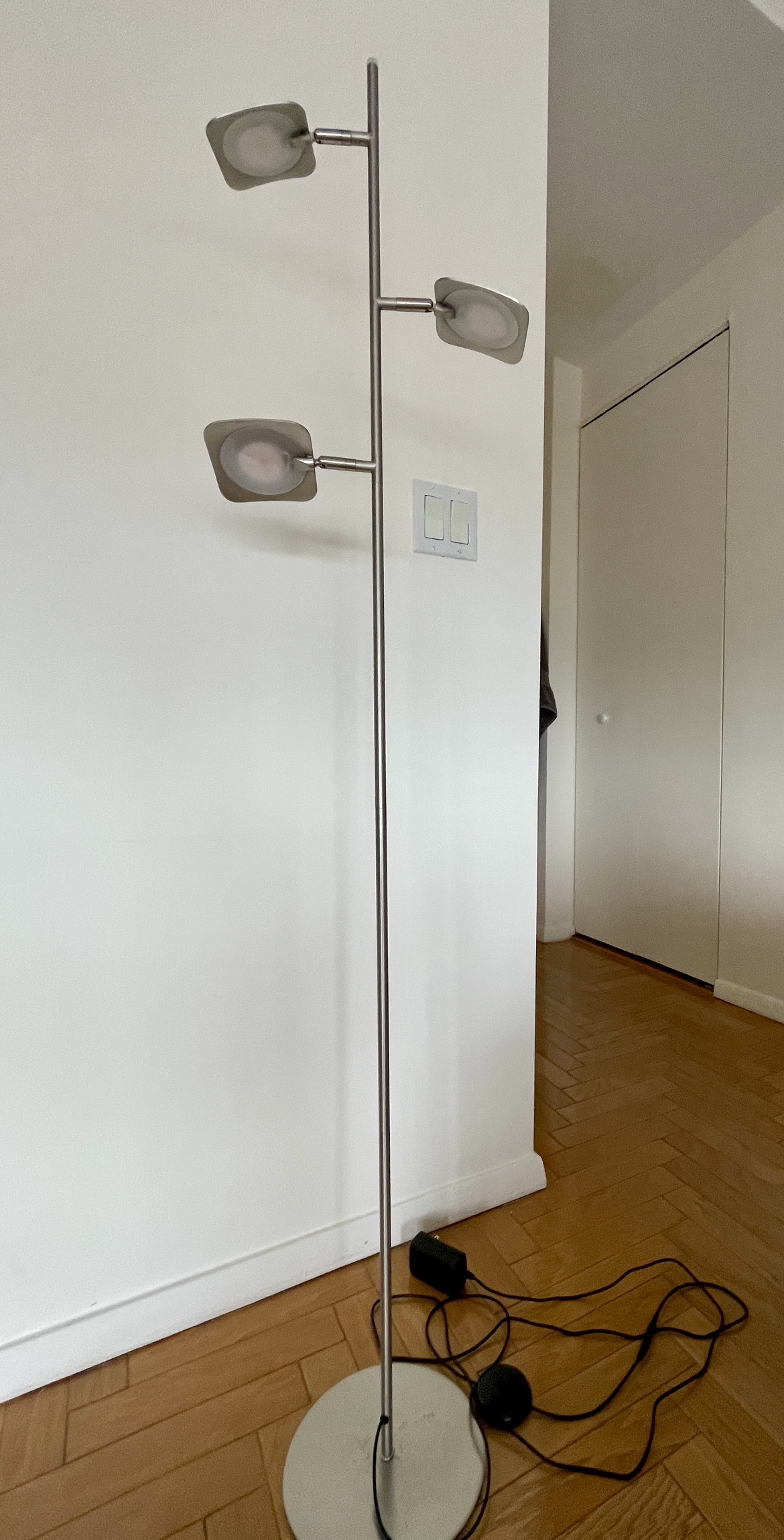 3 Tier LED Floor Lamp (Adjustable, Dimmable) - photo 2