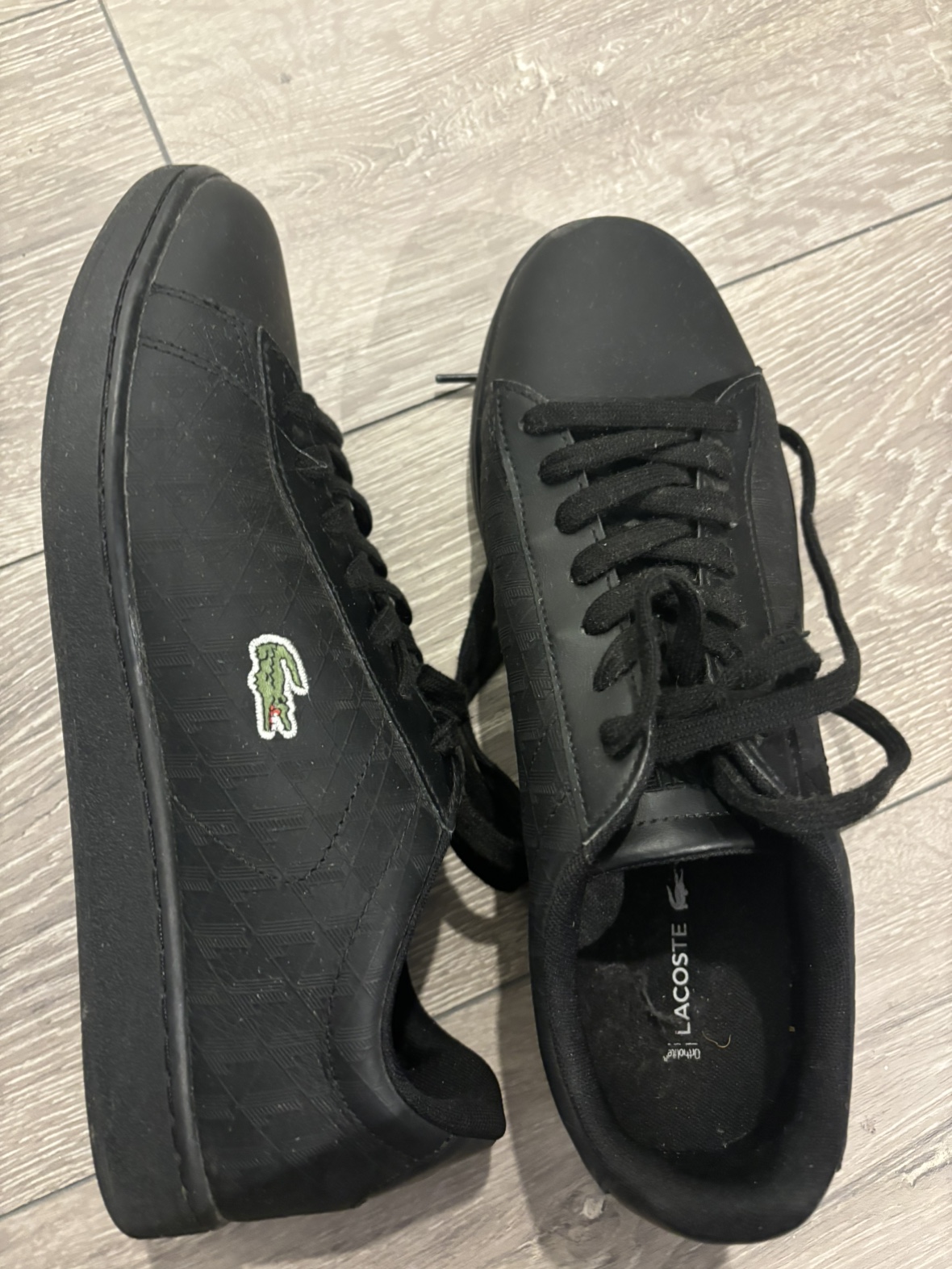 Lacoste men sneakers 10 almost new thumbnail