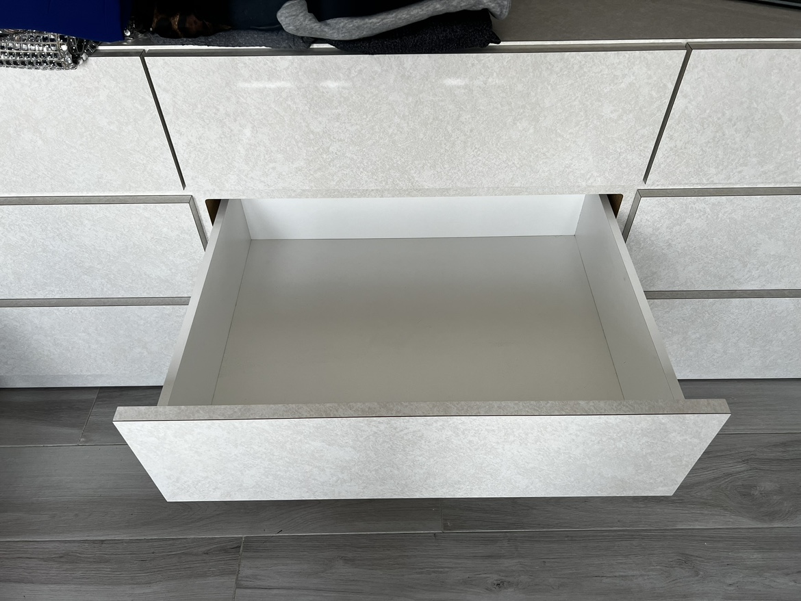 Waterfall dresser w/ matching mirror, postmodern antique - photo 3