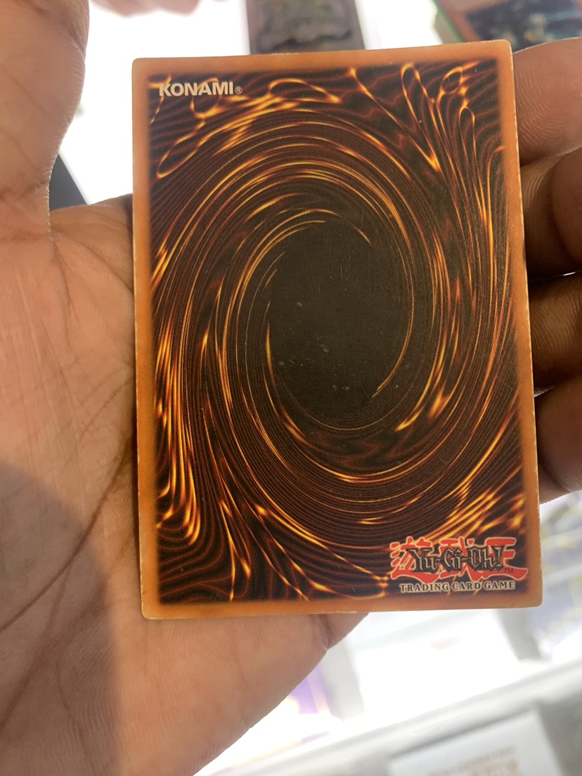 Yugioh Red Eyes Black Dragon 1st Edition image indicator(2)