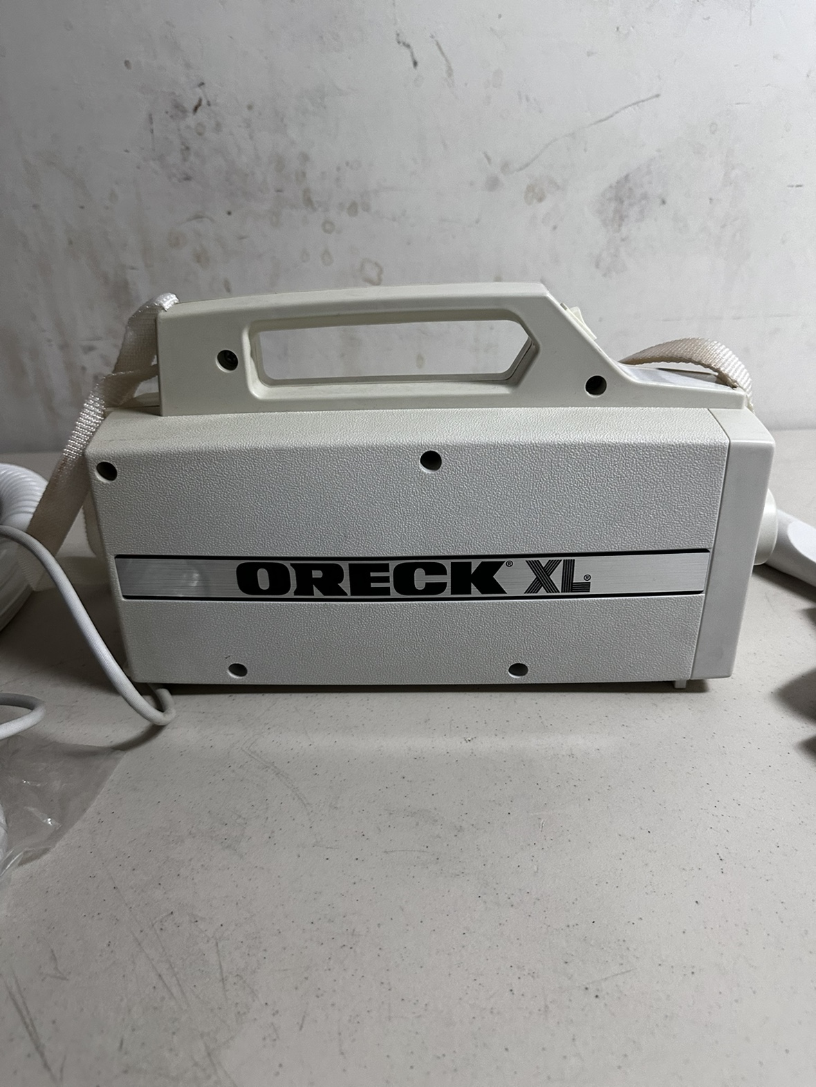 Oreck Xl Compact Canister hand held Vacuum - photo 5