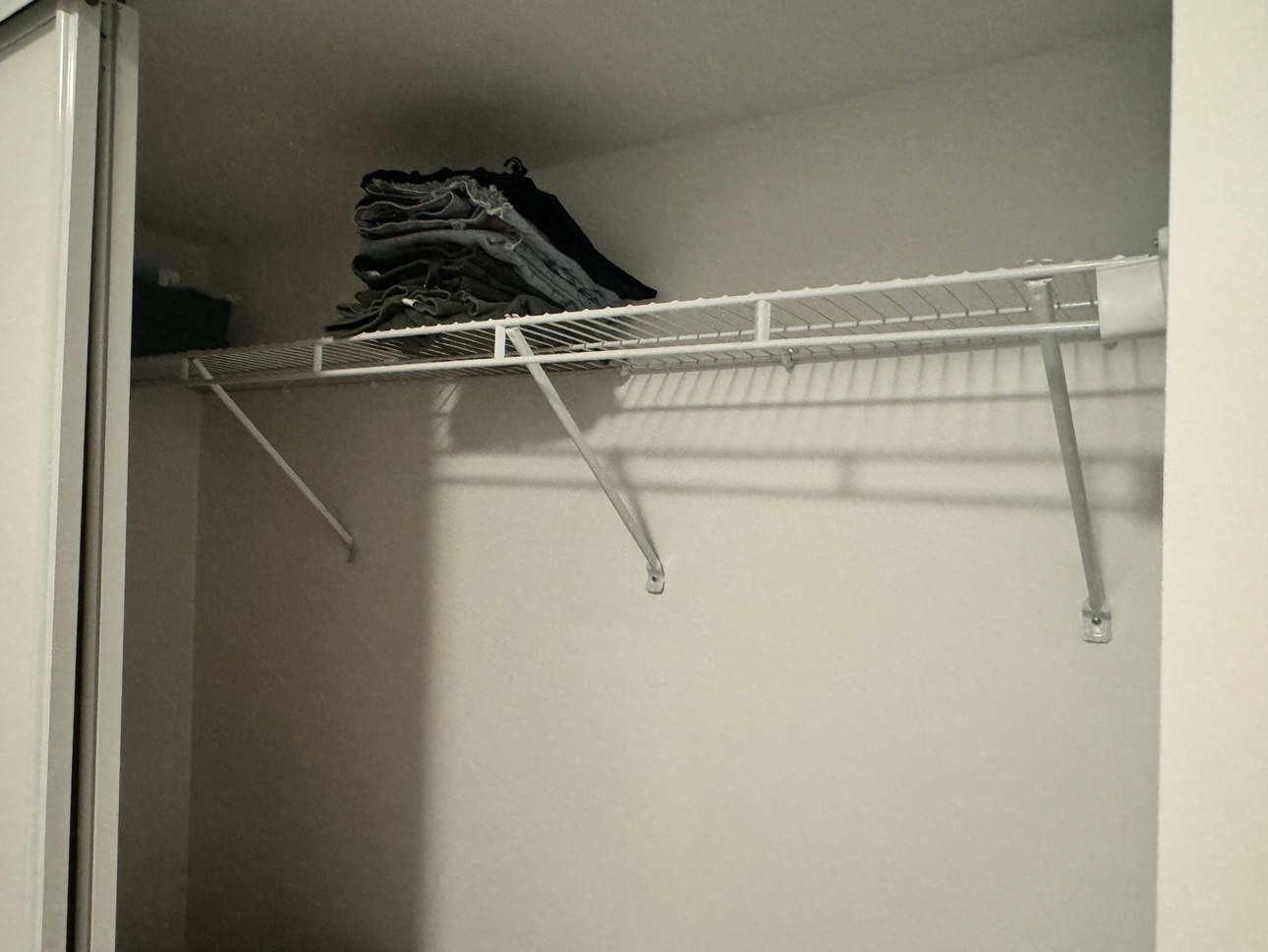 ClosetMaid White Steel Wire Shelf