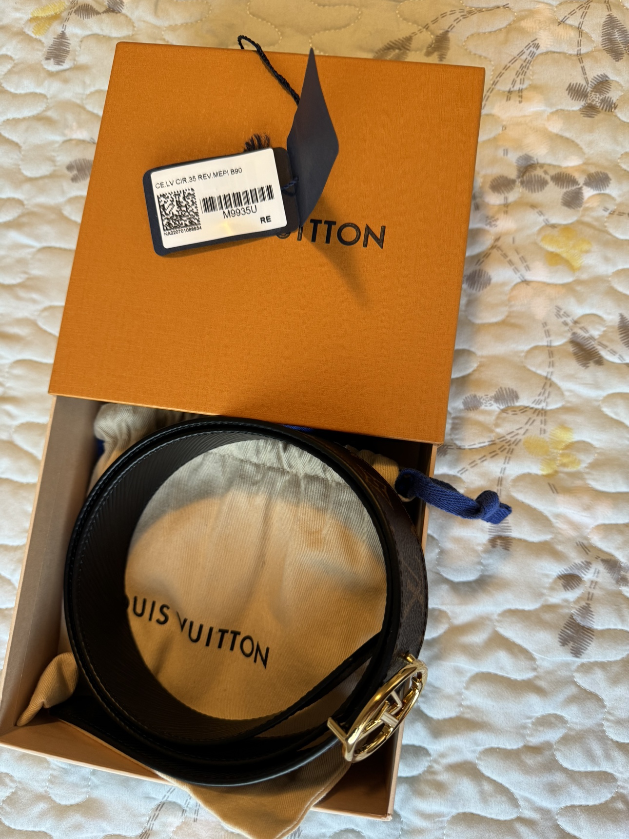 LV reversible belt - photo 2