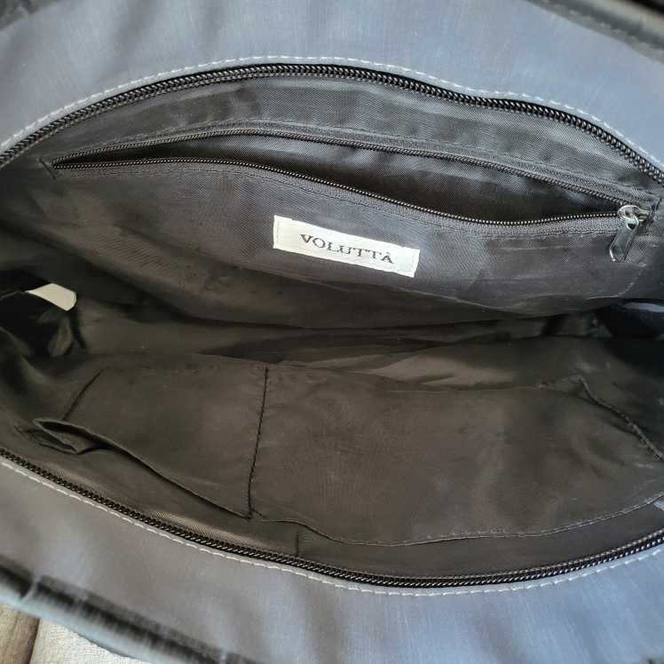 Voluttà Grey Laptop Messenger Bag image indicator(3)