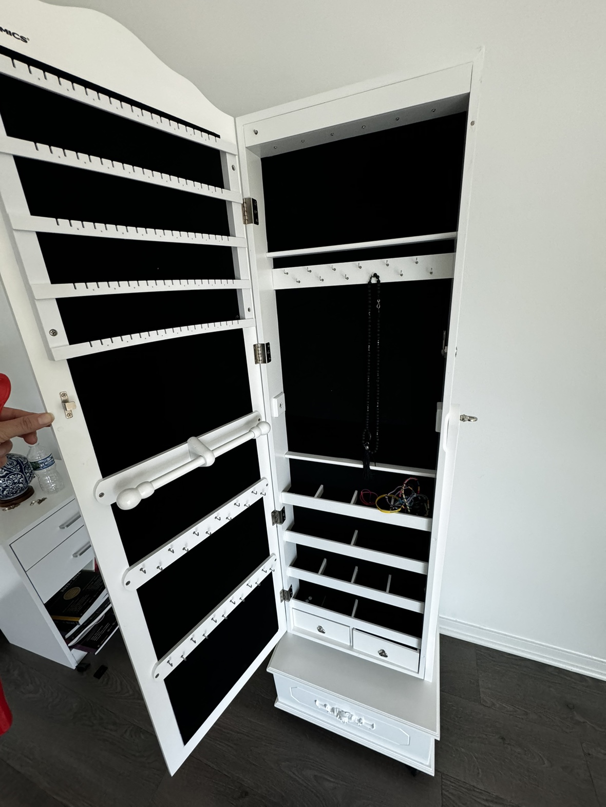 White Full Length Mirror Jewelry Armoire - photo 2