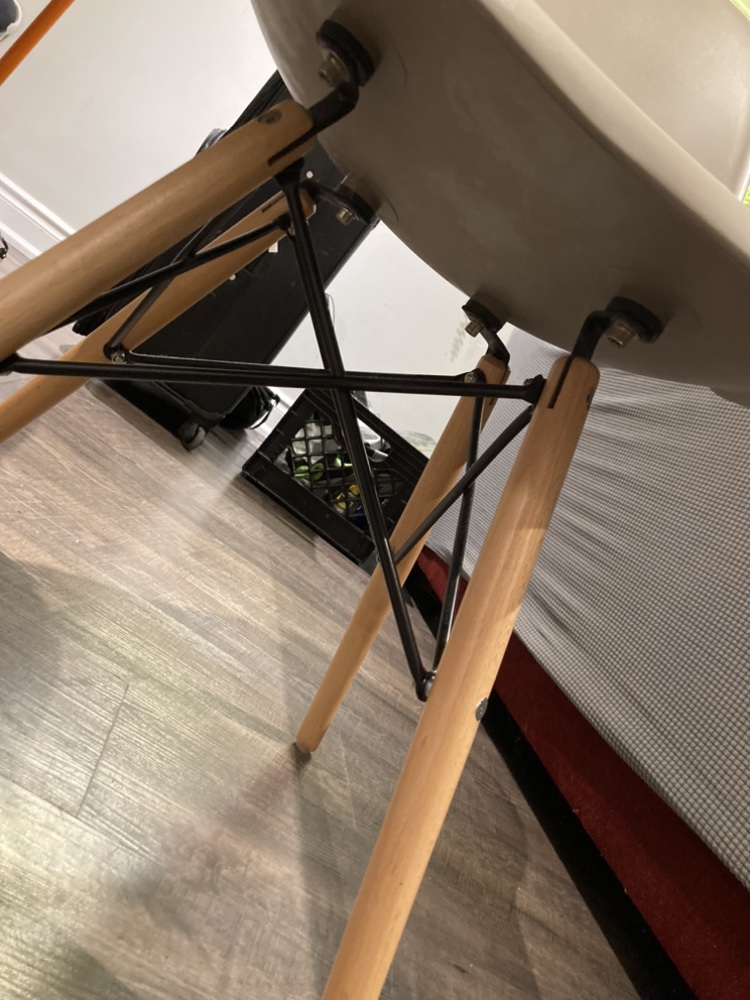 4 Structube chairs - photo 3
