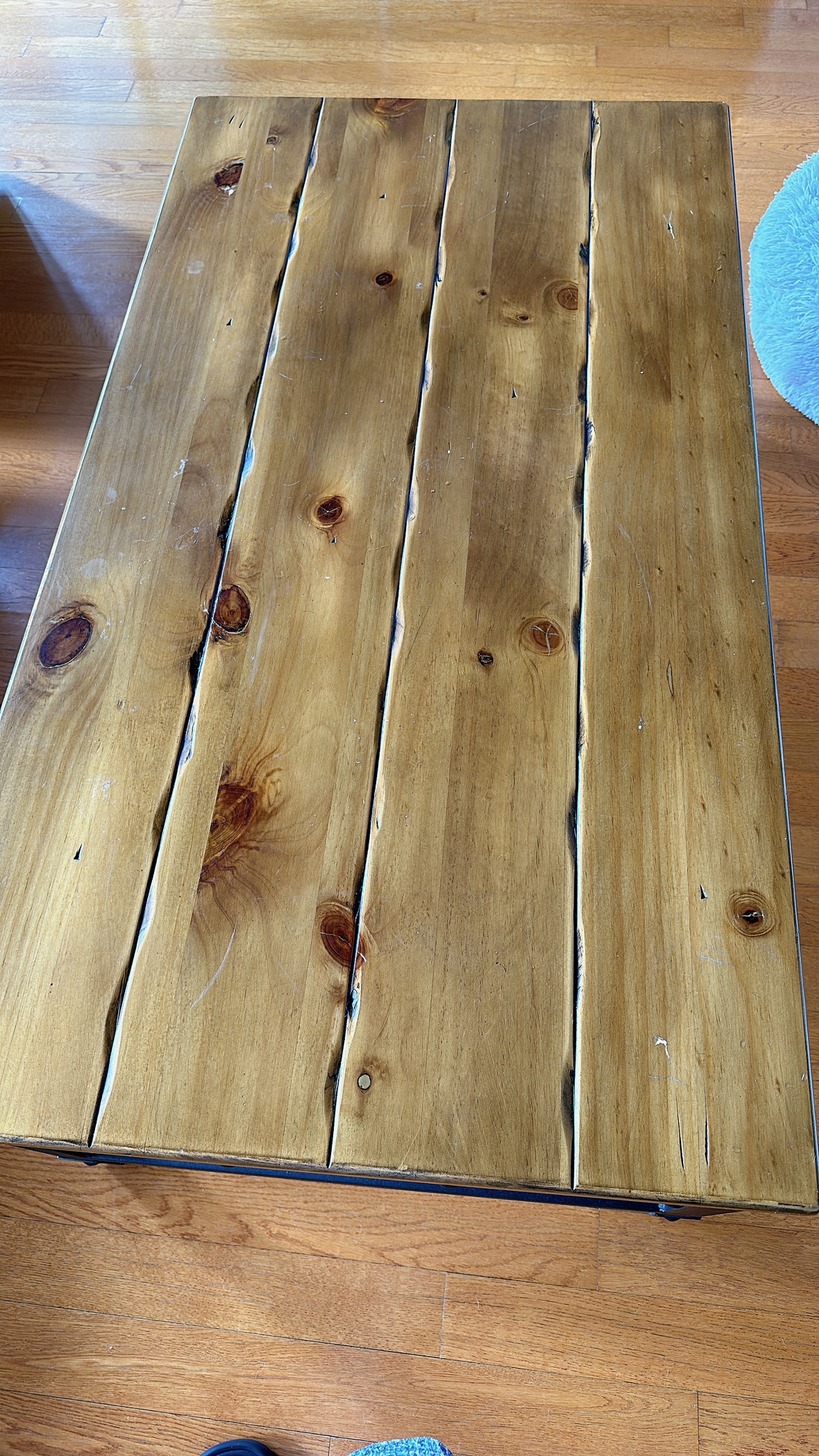 Wooden Coffee Table - photo 3